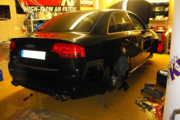 Audi RS4 010