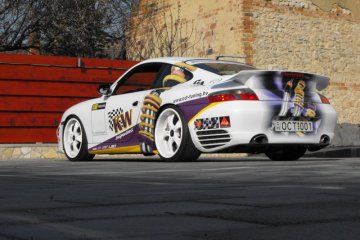 Porsche 911 - KW VIP Car 033